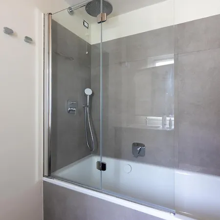 Country & Sea By Portofinovacanze Apartment *